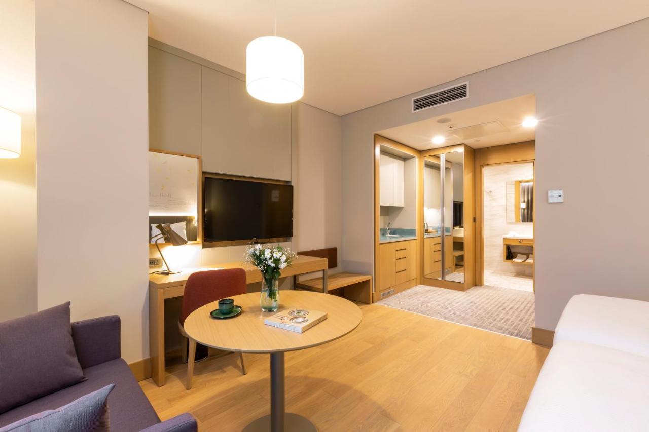 Radisson Hotel Istanbul Harbiye Zewnętrze zdjęcie
