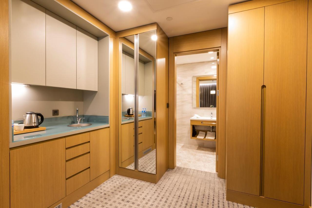 Radisson Hotel Istanbul Harbiye Zewnętrze zdjęcie