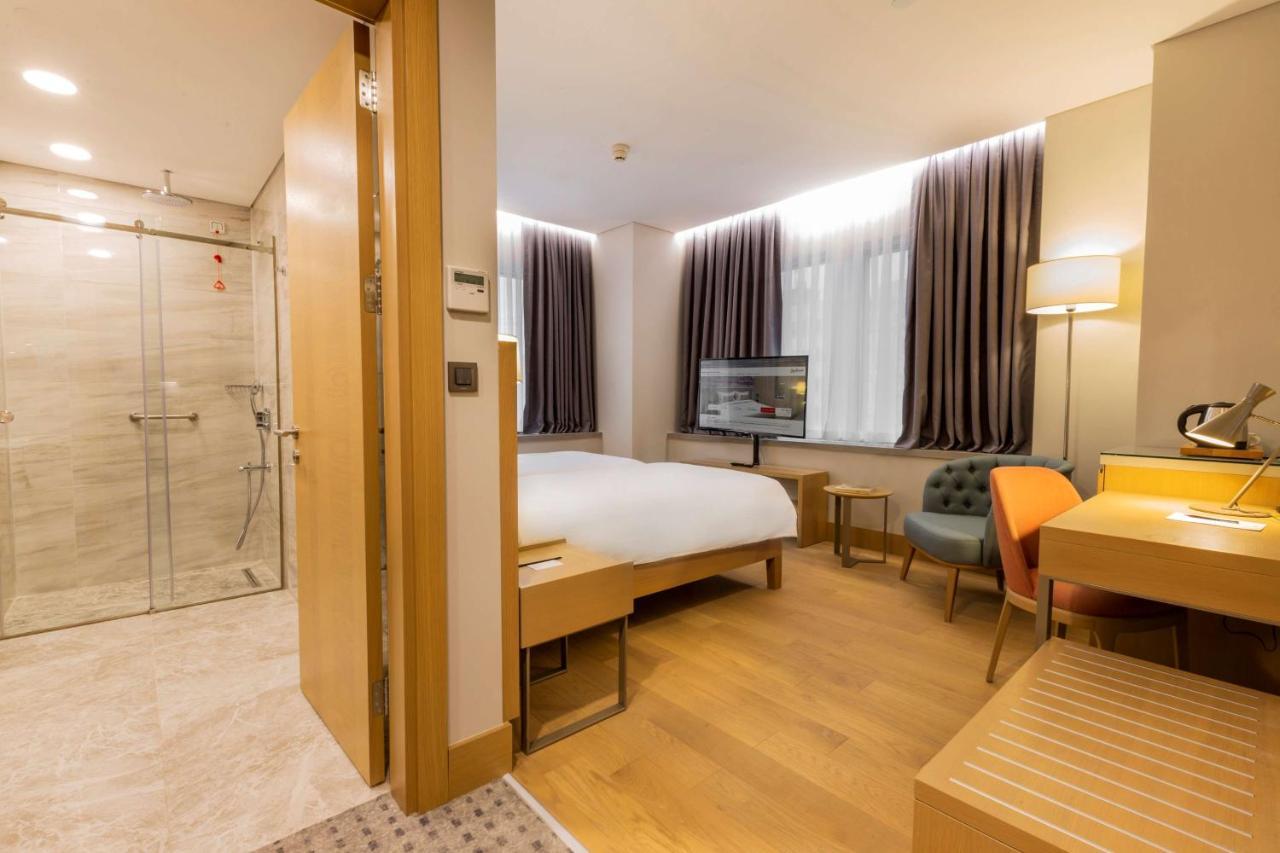 Radisson Hotel Istanbul Harbiye Zewnętrze zdjęcie