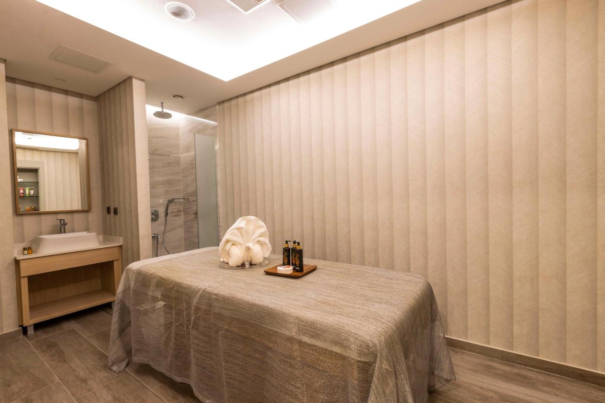 Radisson Hotel Istanbul Harbiye Zewnętrze zdjęcie